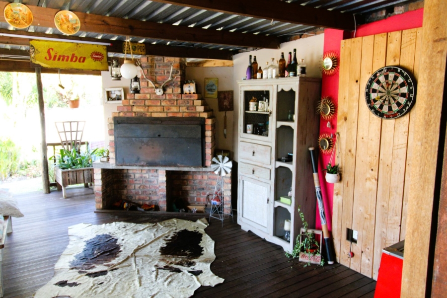 5 Bedroom Property for Sale in Gonubie North Eastern Cape